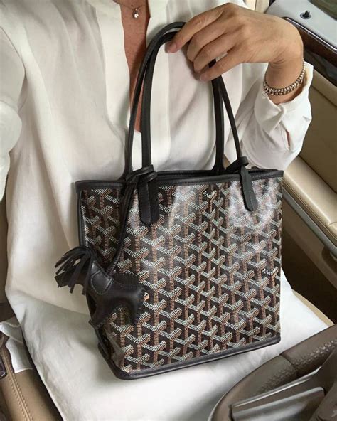 goyard bag anjou|goyard bag pm price.